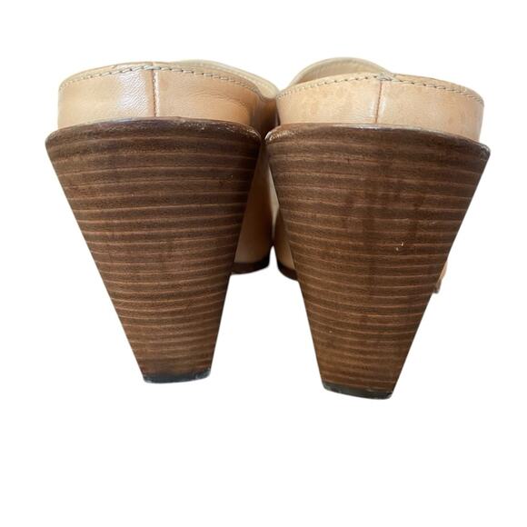 Burberry Light Almond Tan Leather Cut Out Block Heel Sandals size 37 size 7 - Picture 9 of 12